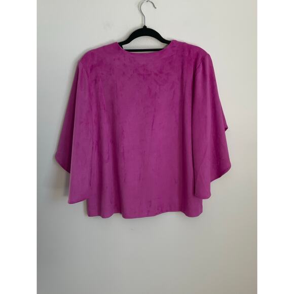 Anna Cate Nina suede top- very berry NWT size medium - Picture 4 of 7